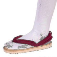 (DEEP RED, 40 41) Anime Demon Slayer Cosplay Shoes Kimetsu No Yaiba Kamado Clogs Sandals Flip Flop Lucky_b