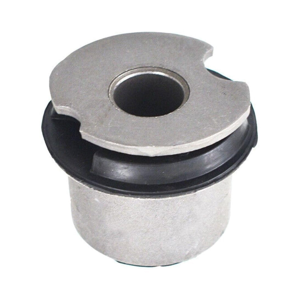 Front Differential Axle Bushing For Hummer H3 20062010 H3t 20092010, Restores Steering Stability And Reduces Vibration 9330225399780