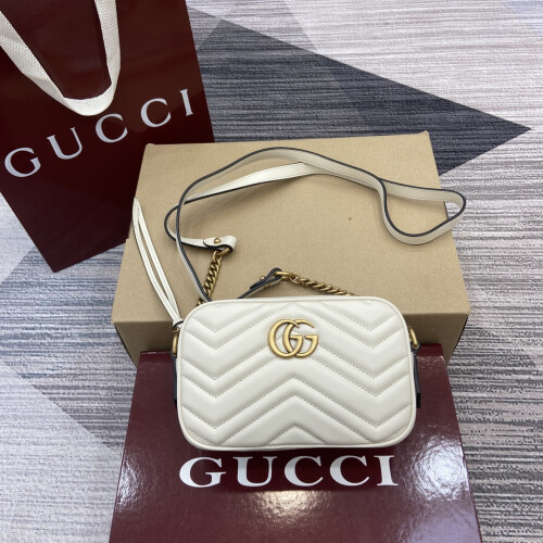 GUCCI White Leather Card Holder | Premium Quality Wallet