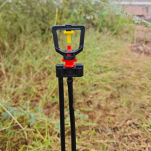 Garden Irrigation System with Adjustable 360 Degree Water Spray Nozzle, Durable Fiberglass Pole 120cm