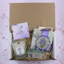 Friends - Lavender Home Fragrance Candle Treat Box Hamper