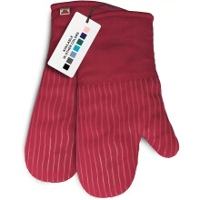 A pair of big red kitchen gloves, 232 C heat-resistant oven gloves.