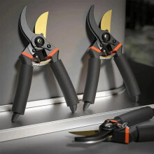Professional Garden Pruning Shears Sharp Bypass Hand Pruners for Thick Branches with Ergonomic Grip