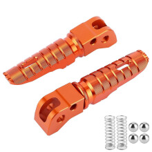 1 Pair Aluminum Alloy Rear Foot Peg Motorcycle Modification Accessory Fit compatible with 125/250/300 RC200/390 2014+(Black )