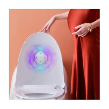 Ultraviolet UV-lamp voor automatische sterilisatie en desinfectie van het toilet, geschikt voor huishoudelijk gebruik.