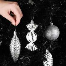 Shatterproof Plastic Clear Decorative Baubles Compatible with Xmas Tree Decor Holiday Wedding Party Decoration