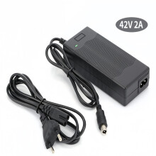Chargeur pour trottinette électrique M365 42V 2A, chargeur de batterie de diamètre intérieur 5,5 mm (prise UE/prise UK)