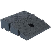 Wheel Curb Ramp with Anti‑Slip Surface and Snap‑Fit Connection, Plastic Compact Threshold Ramp for Driveway or Entrance, Black 25x27x7cm