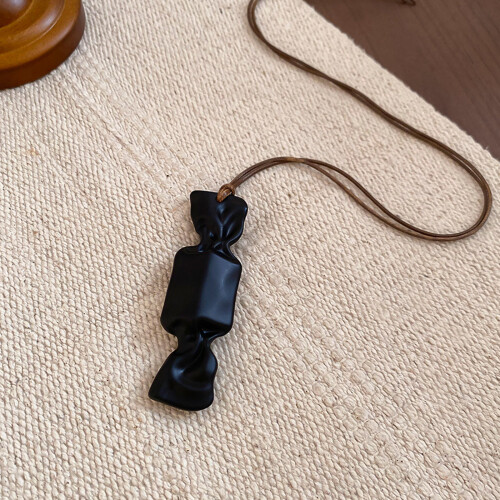Stylish Long Candy Design Pendant Necklace Comfortable-Black 2