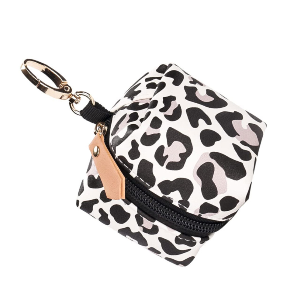Waterproof pacifier pouch for diaper bag storage, protective pacifier holder made of quality material for easy use on the go.