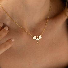 (A) Collana con ciondolo a forma di pipistrello - Design unico e personalizzato