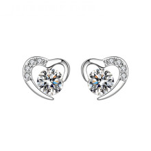fKiZanthene Heart-Shaped Earrings, 1 Pair Stud Earrings White Gold Cubic Zirconia Heart Studs for Men, Women & Girls