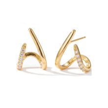 MUMREUES Gold Earrings for Women Trendy 14K Gold Plated Cubic Zirconia Stud Earrings Small Dainty Hypoallergenic Earrings Jewelry