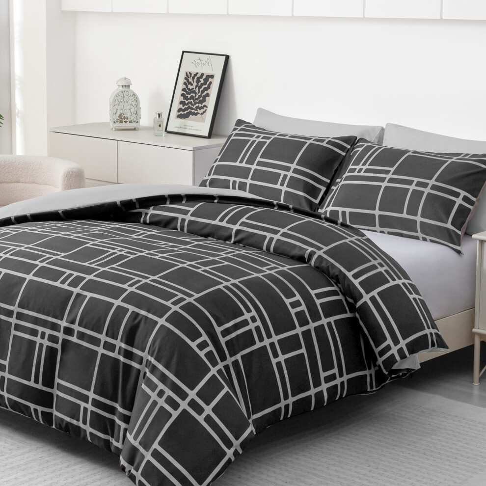 Lazzaro Home Feel The Difference (Super King, Reverse Grey & Black) Double Brushed Microfiber Duvet Cover Set Reversible Design With Zipper Closure And Corner Ties