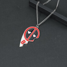 (Deadpool half-face) Deadpool Wolverine Herzanhänger-Halskette, Hip-Hop-Accessoires