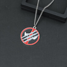 (Deadpool claw tag) Collana con ciondolo a forma di cuore di Deadpool Wolverine, accessori hip-hop