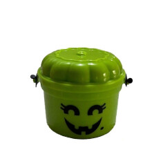 (Green) Spooky Mini Boo Bucket Figurines, Ultimate Throwback Horror Decoration