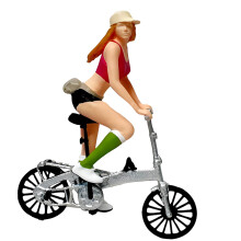 Delicate 1:64 Bicyclist Miniature Resin Art Piece Resin-1162