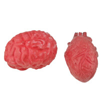 Realistic Bloody Fake Human Brain and Heart Prop for Haunted House Halloween Decoration