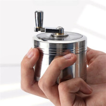2X Nut and Hard Spice Grinder for Nutmeg Ginger Salt and Peppercorn Hand Tools, Crushers Kitchen Tools
