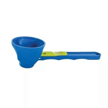 No Spill Scoop Converts to Funnel with Silding Base 2 in 1 Measuring Slide Scoop