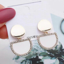 (Half circle Earrings) Crystal Elk Earrings Women Christmas Deer Ear Stud Stylish Xmas Gift Girls