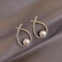 (Pearl earrings) Crystal Elk Earrings Women Christmas Deer Ear Stud Stylish Xmas Gift Girls