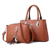 Borsa a tracolla casual ed elegante da donna due in uno, grande capacità, colore cachi.