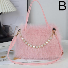 New plush handbag for women, large capacity, shoulder bag with pearl chain, pink.
