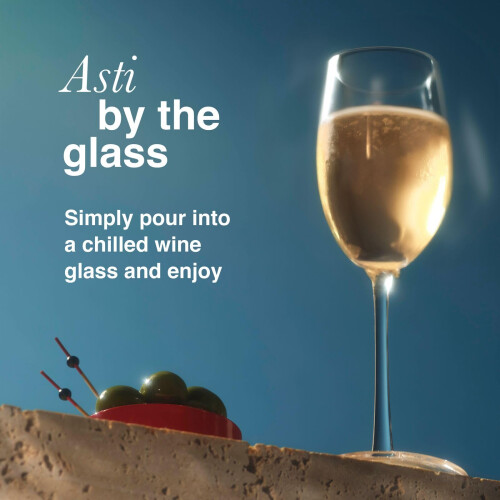 MARTINI Asti Sparkling Wine, 7.5% ABV, 75cl / 750ml, Medium-Sweet 2