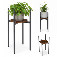 Loft-inspirerad stålväxtställning med spånskivahylla