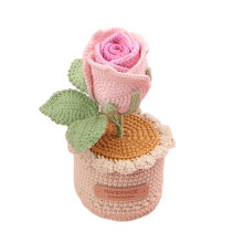 Elegante gehäkelte Rosen-Topfpflanze, handgefertigtes-1