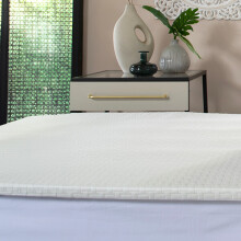 The Lyndon Company 5cm Memory Foam Mattress Topper Single