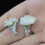 Boucles d'oreilles florales interchangeables délicates en 4