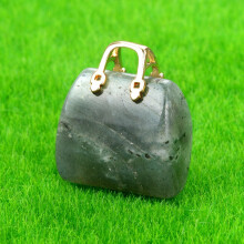 (Labradorite) Natural Crystal Quartz Mini Handbag Pendant | Carved Stone Accessories & Handicrafts