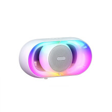 Verlicht hun kerst: draagbare Bluetooth-luidspreker met beat-synchronisatieverlichting en diepe bas.