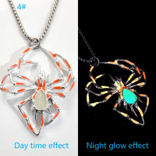 3D Lichtgevende Spinnenketting - Uniek Cadeau voor Mannen, Coole Gothic Hip Hop Unisex Sieraden met Metalen Ketting