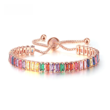Bracelet en zircon cubique pour femme, bracelet ajustable en strass avec finition plaquée argent sterling, design chaîne tennis pour une élégance