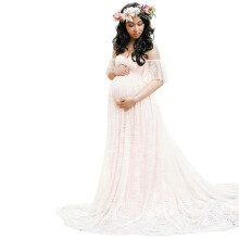 Breathable Maternity Gown Comprising Delicate Lace and-White S