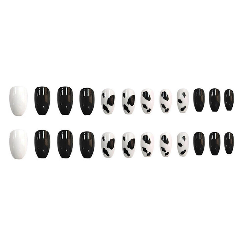 Press On Nails Cow Print Fashion Nail Tips with Design False Nails Wearable Almond False Nails Full Cover With Glue