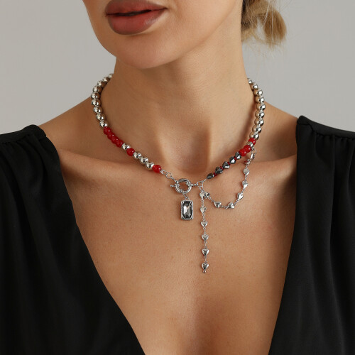 Collier de perles élégant en forme de cœur noir et rouge, avec 1