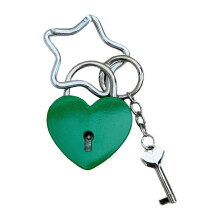 Trendy Metal Heart Shaped Bag Accessory With Star Clasp-Green