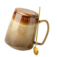 Elegante Raku-Kaffeetassen mit-gelber Sand Mit Löffeldeckel