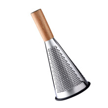 Râpe conique en acier inoxydable avec manche en bois confortable
