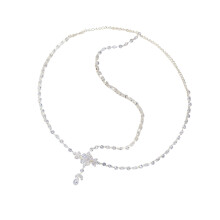 Stylish White K Gold Hair Accessory With Intricate Diamonds Like