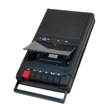 Cassettespeler in retrostijl met USB en Bluetooth voor analoge audio.