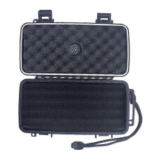Travel Cigar Humidor Case - Portable Cigar Box with Humidifier Disc & Cigar Cutter | Waterproof | Crushproof | Airtight | Durable (Holds up to 5 Cigar