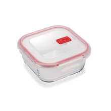 CURVER Square Glass Airtight Food Storage Container - 0.75L Capacity with Clip Lock - Easy Storage & Keeps Food Fresh - Freezer & Oven Safe