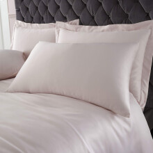 Catherine Lansfield Silky Soft Satin Standard Pillowcase Pair Blush