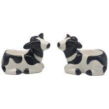 The Leonardo Collection Cow Novelty Egg Cups for Kitchen & Home | Ideal Eggs Cup for Egg Holder Storage | Durable Egg Holder for Everyday Use |